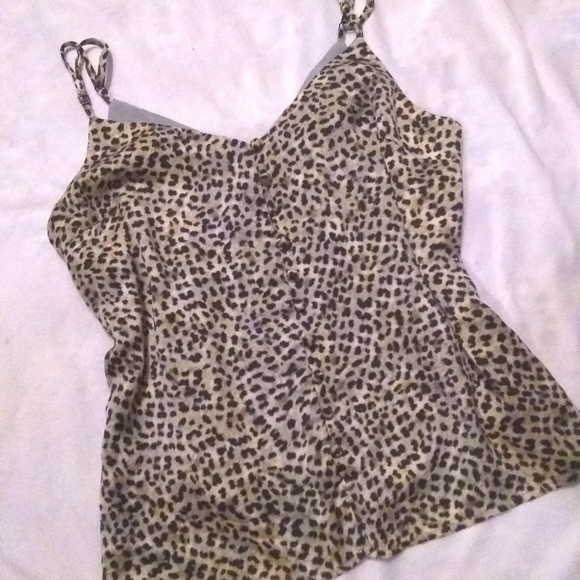 Cupcakes and Cashmere Spaghetti Strap Leopard Print Button Up Top - Picture 7 of 16